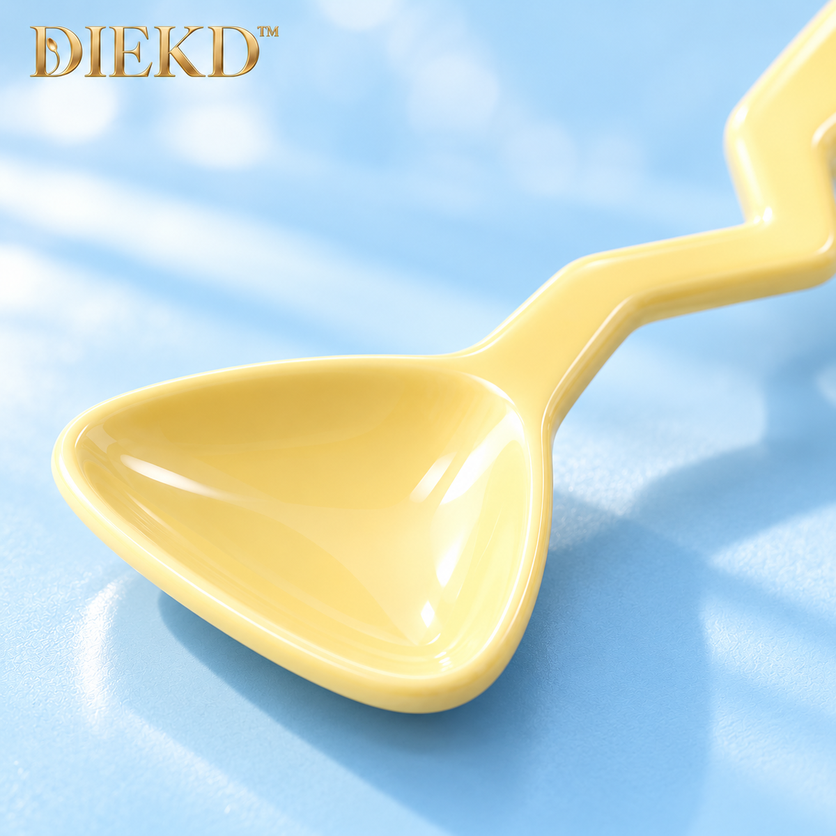 DIEKD™ Tria Triangle Gelato Spoon